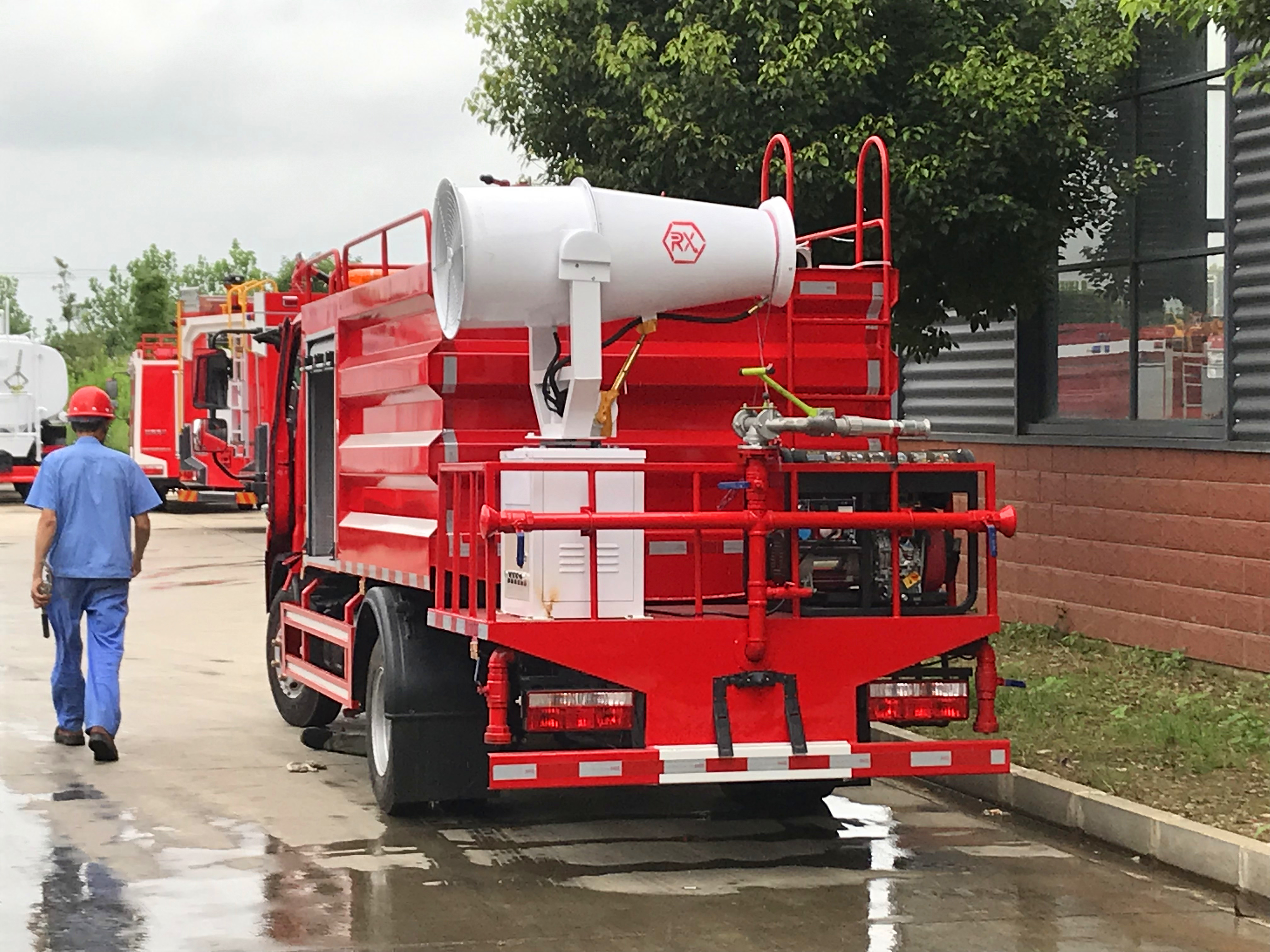 �|�L4����^��ˮ����܇�����F�ڣ�