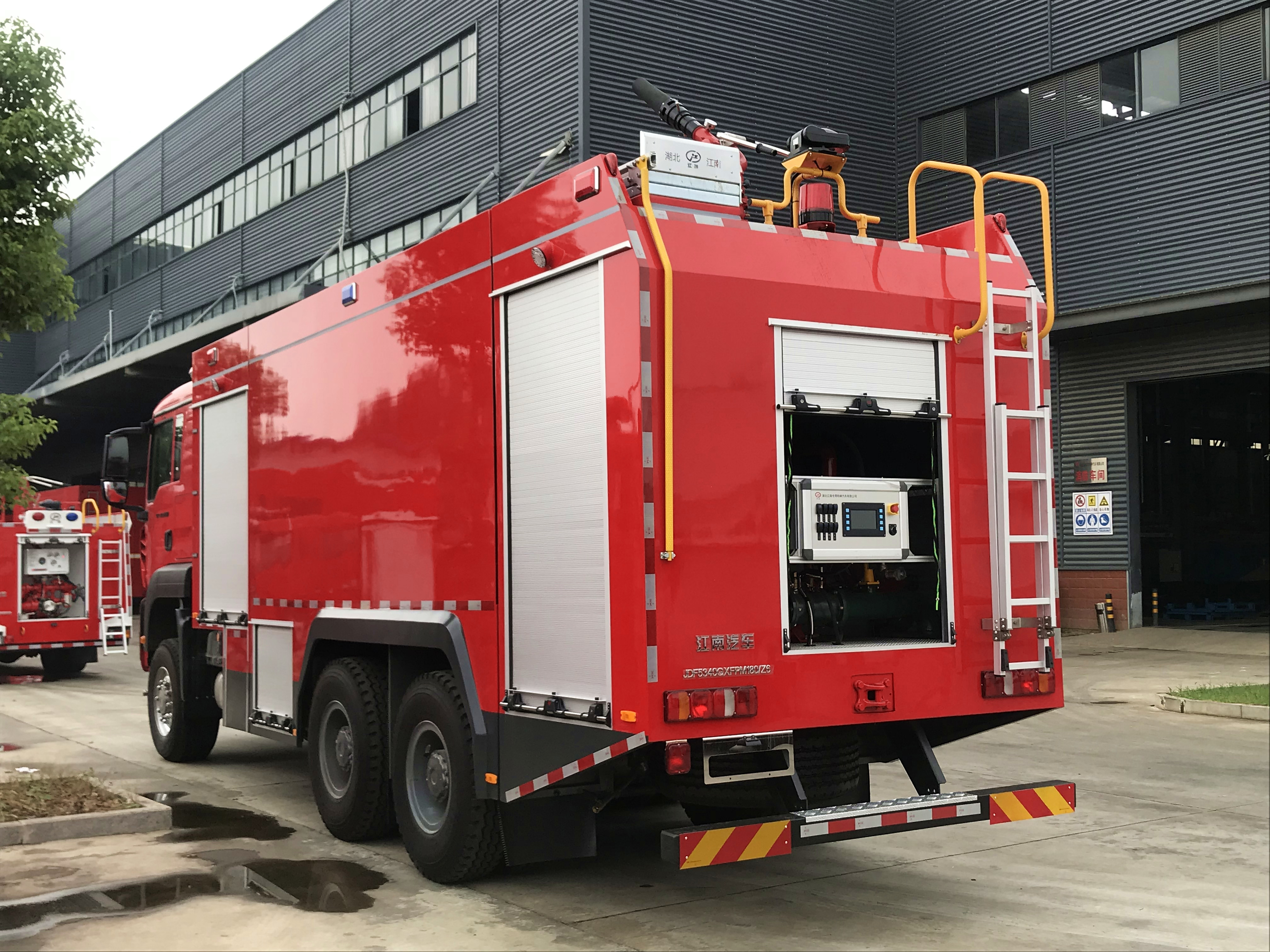 �������16��ˮ������܇